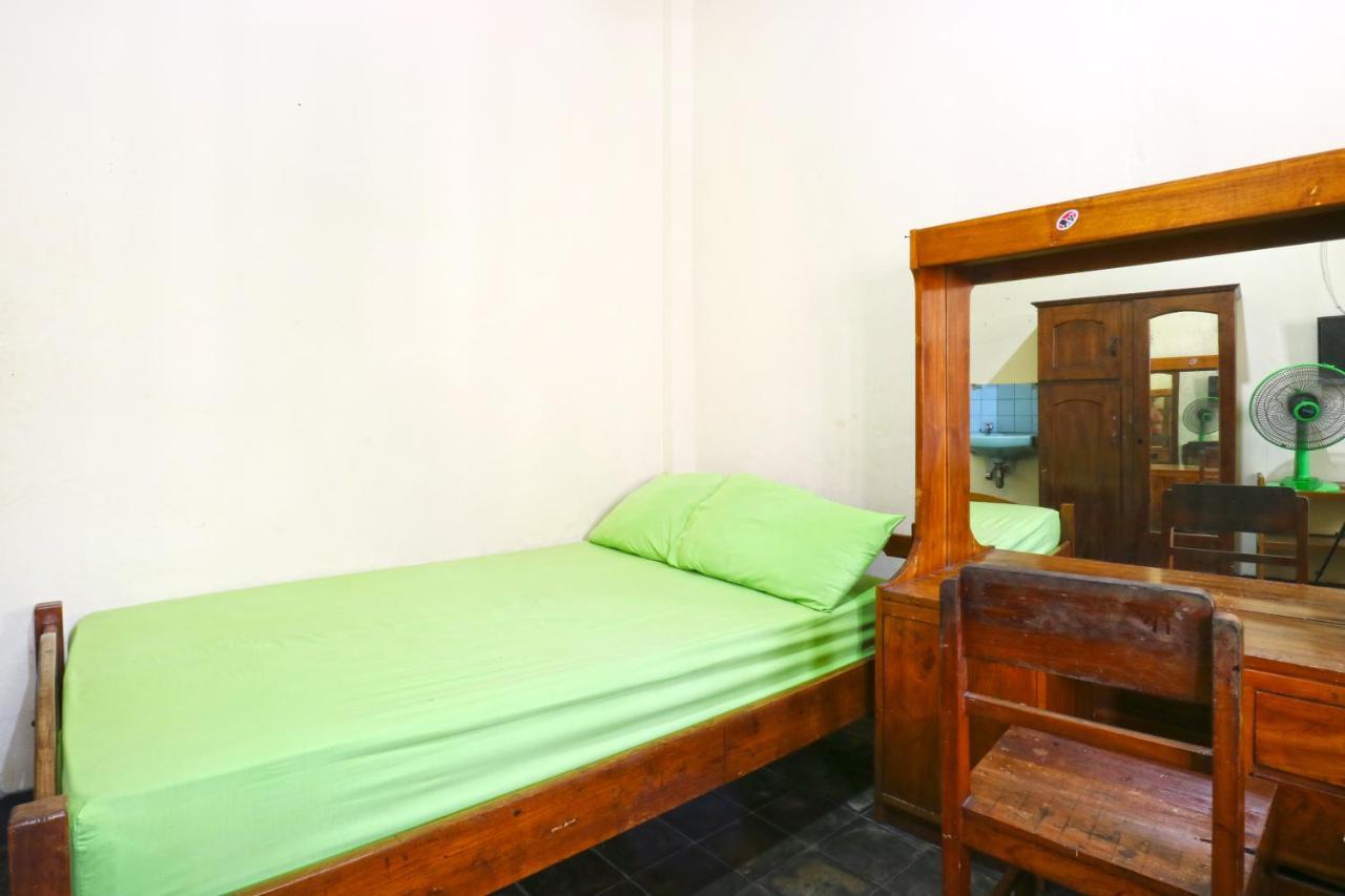 Hotel Mawar 2 丹帕沙 外观 照片